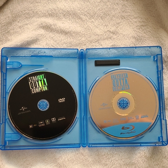 Straight Outta Compton DVD And BLU-RAY Digital HD Set Unrated Directors Cut - Picture 3 of 3